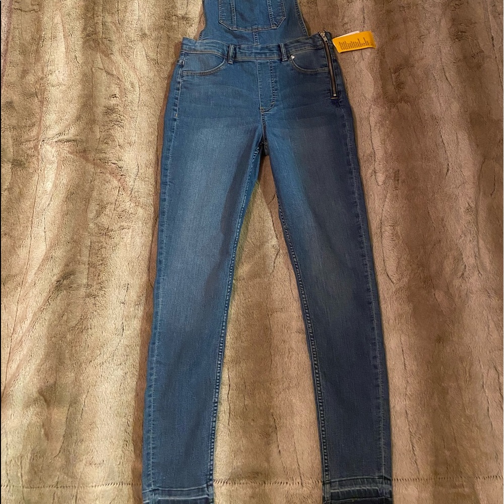 🆕 H&M  - Jeans Romper 🍁🍁 - Picture 6 of 12